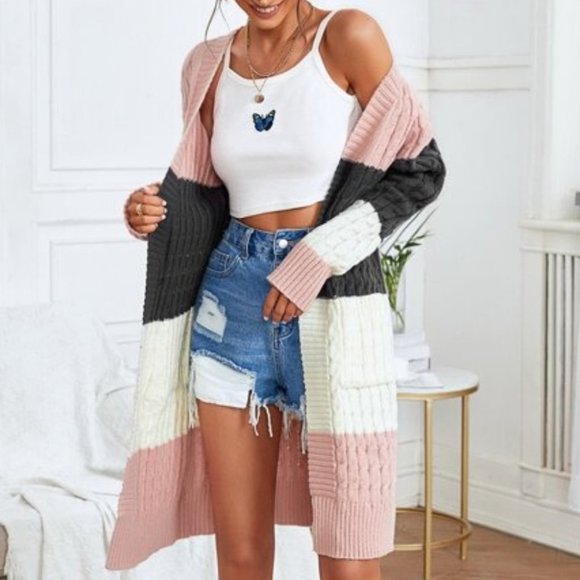 Colorblock Double Pocket Cable Knit Cardigan - Picture 3 of 5